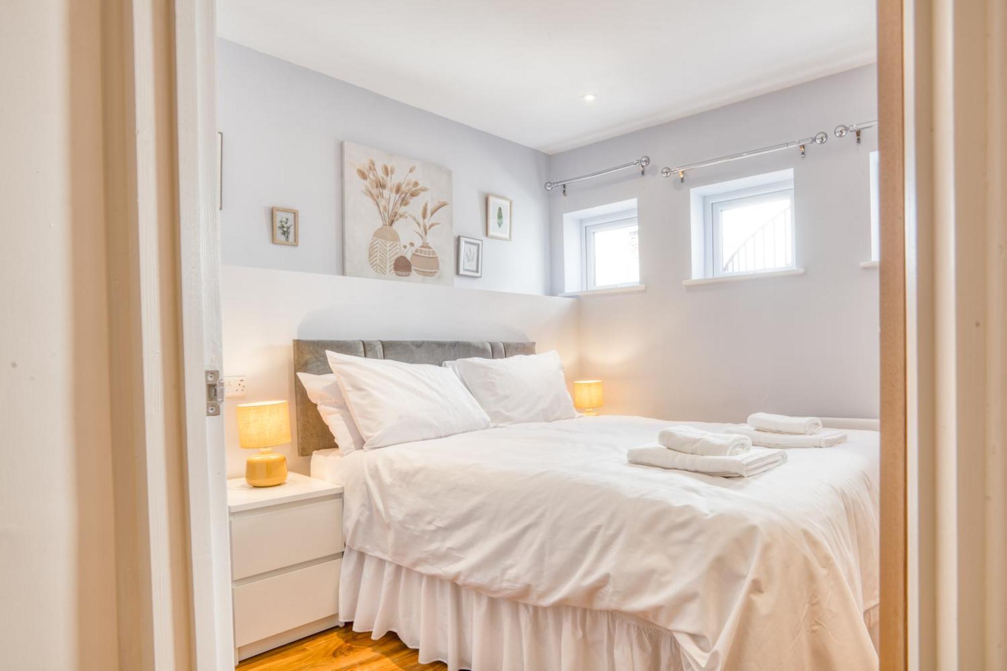 Suite 3 - 1 Bed Apartment King Size Bed Lincoln Buitenkant foto